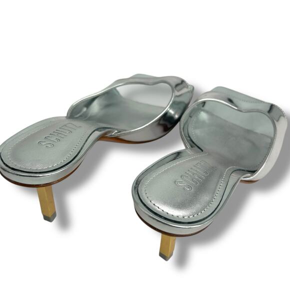 NEW Schutz Dethalia Silver Squared Toe Sandals Size 5 Mirror Metallic Heels - Picture 7 of 11